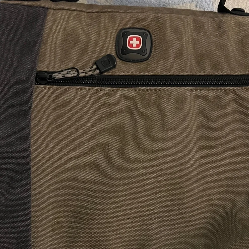 SwissGear Black and Brown Men's Messenger Bag